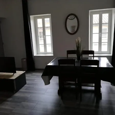 Studio B * Rochefort (Charente-Maritime)