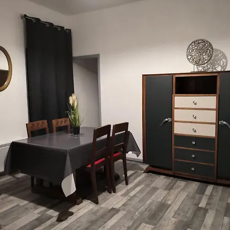 Studio B * Rochefort (Charente-Maritime)